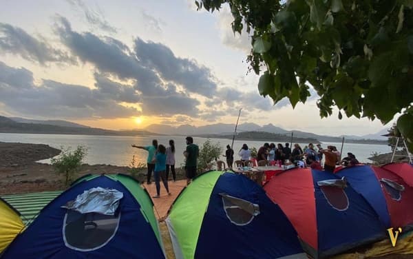 Vagabond Pyjama Party | A New Year's Camp - 5