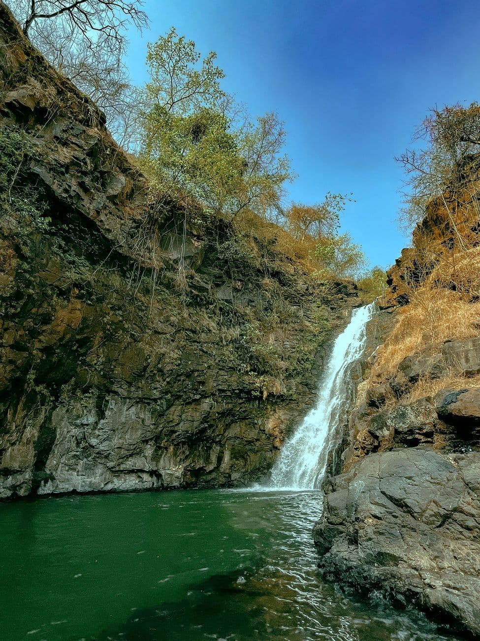 CLIFF JUMPING AT DOMZIRA WATERFALL