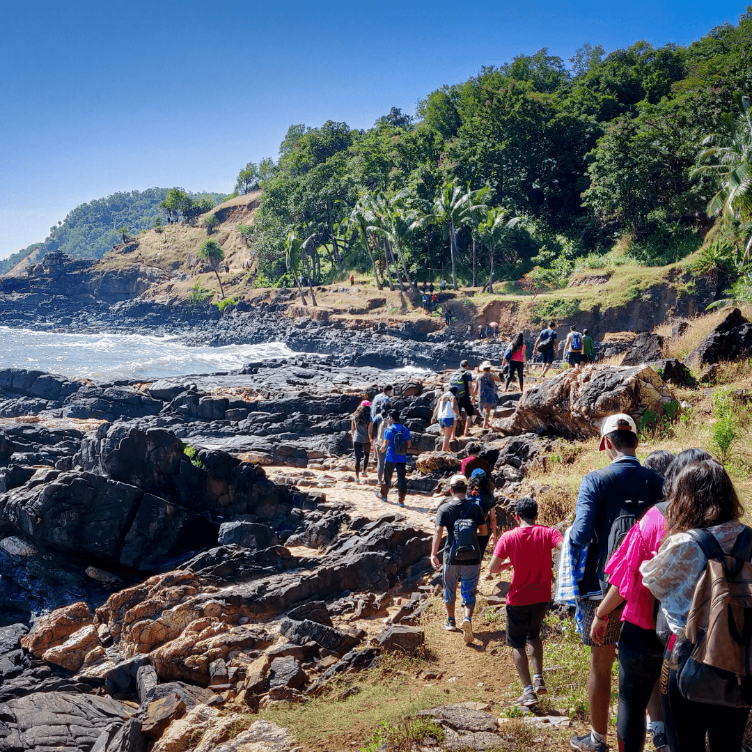 Gokarna Beach Trek - Murudeshwar & Honnavar Weekend Trip